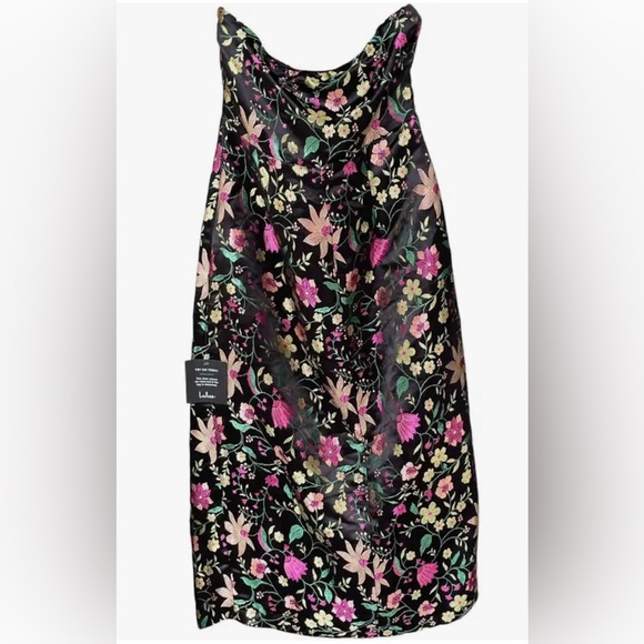 Lulu’s Make a Move Black Satin Floral Jacquard Strapless Midi Dress - Picture 4 of 10